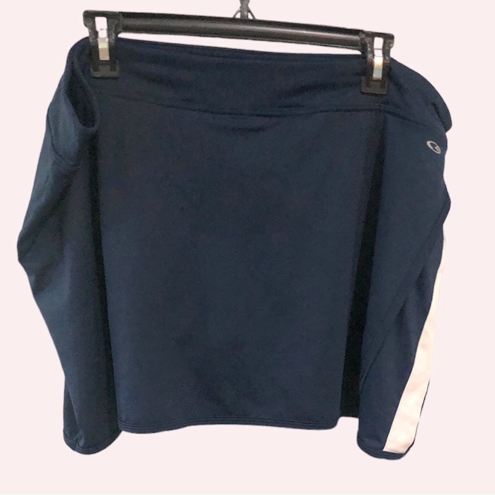 ✔️ Woman’s swim skirt
